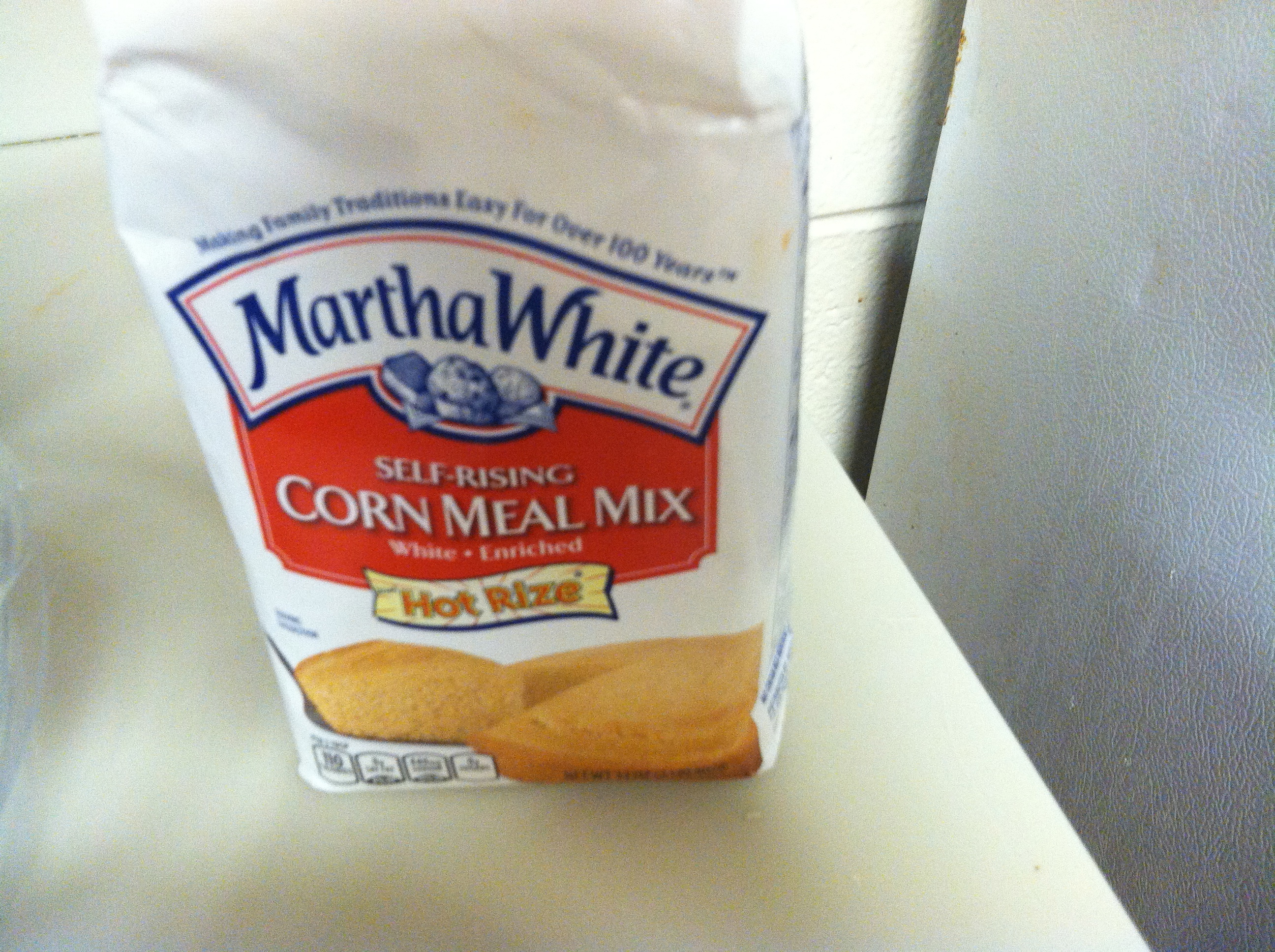 Still not sure if cornmeal and cornstarch are the same thing