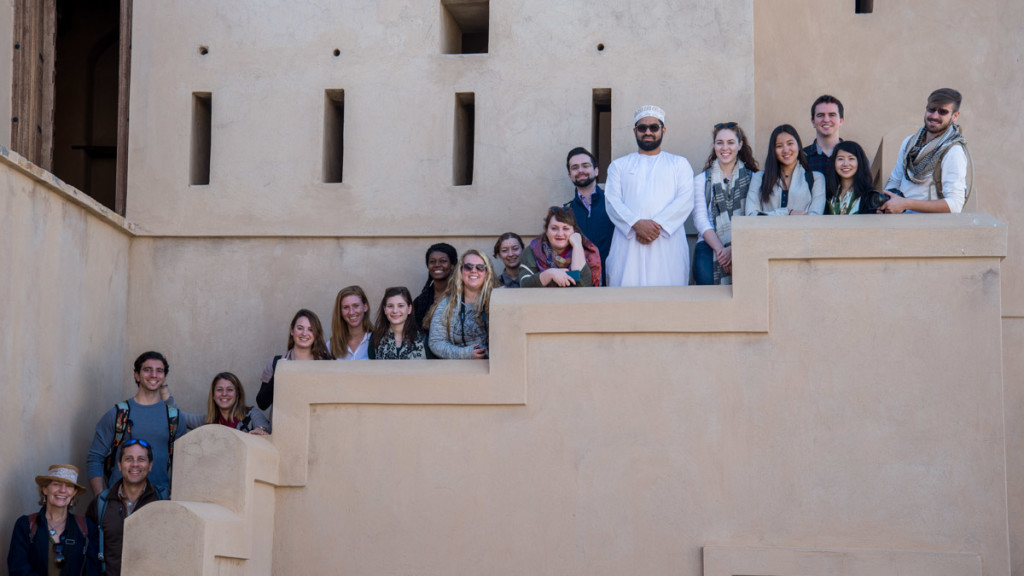 The W&M Oman study abroad program 2016 on the steps at Ibri Fort.  Sultan al Farsi (in the white dishdasha) was our host (photo by Pablo Yañez). 